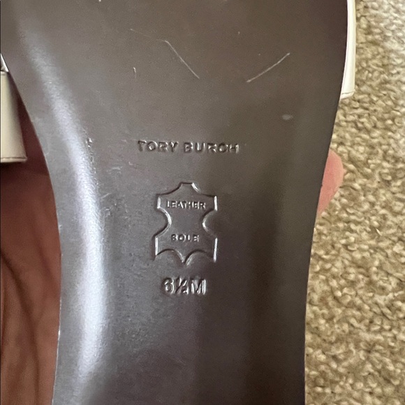 Tory Burch Pierced Slide in White Architectural Women’s 6.5 - Picture 8 of 9